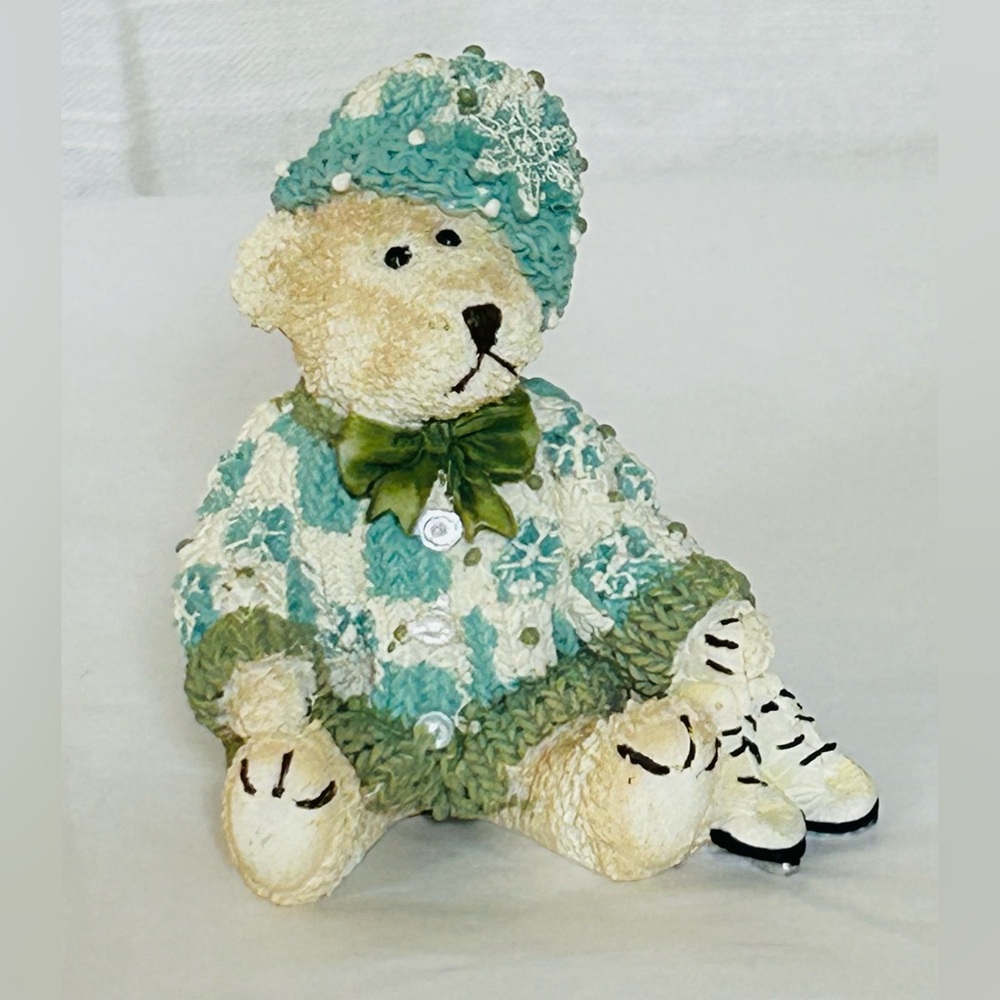 Vintage Artisan Flair Moss Heather Collection Charming Teddy‎ Bear Figurine